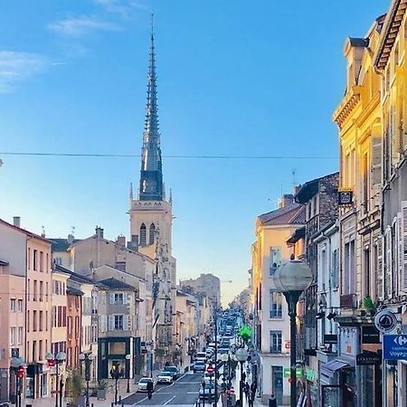 T2 Tout Equipe Au Beau Milieu Du Centre Historique Lägenhet Villefranche-sur-Saône Exteriör bild